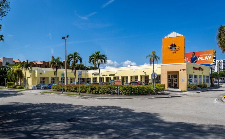 Pictures of Retail property located at 2750 26th Ave # C, Coconut Grove, FL 33133 for lease - image #1