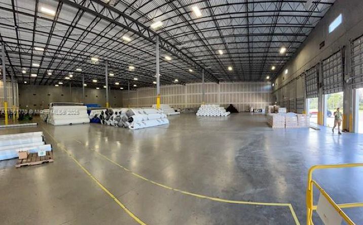 Pictures of Industrial property located at 3501 SW 46th Ave, Davie, FL 33314 for lease - image #1