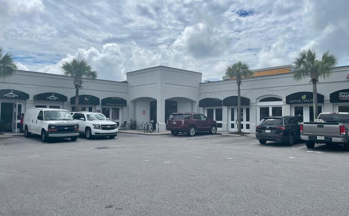Pictures of Special Purpose property located at 334 E Bay Street # B, Charleston, SC 29401 for lease - image #1