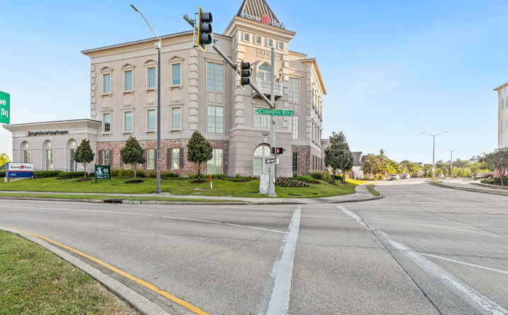 Pictures of Office property located at 1245 Camellia Blvd, Lafayette, LA 70508 for lease - image #1