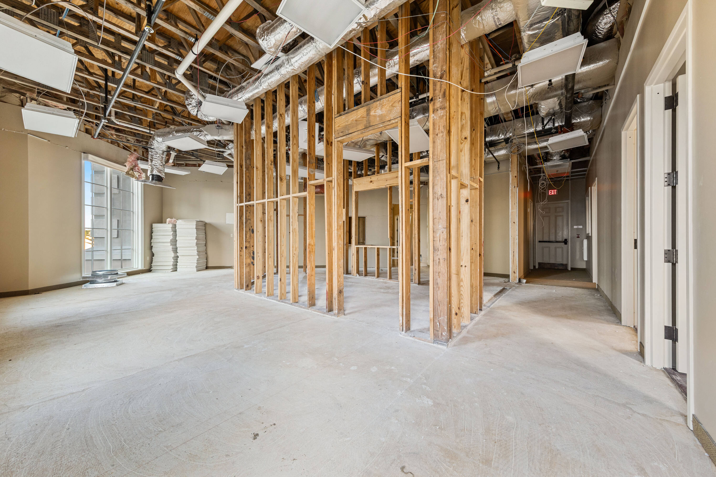 3054685