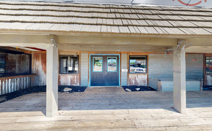 Pictures of Retail, Office, Restaurant property located at 1384 Bagnell Dam Blvd, Lake Ozark, MO 65049 for lease - image #1