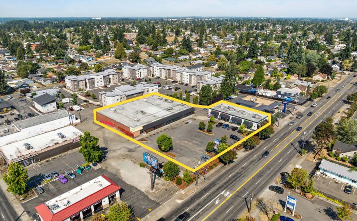 Pictures of Retail property located at 7030 - 7052 Pacific Ave, Tacoma, WA 98408 for lease - image #1