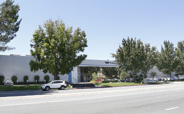 Pictures of Industrial property located at 27727 Avenue Scott, Santa Clarita, CA 91355 for lease - image #1