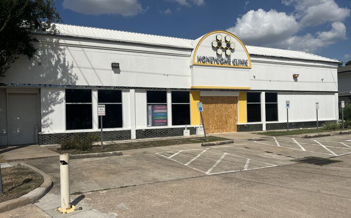 Pictures of Retail, Office, Special Purpose property located at 4825 Almeda Rd, Houston, TX 77004 for lease - image #1