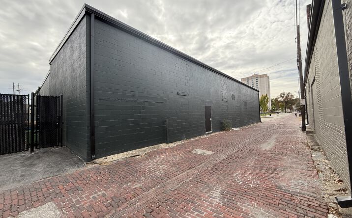 Pictures of Office, Industrial, Special Purpose property located at 942 S 2nd St, Louisville, KY 40203 for lease - image #1