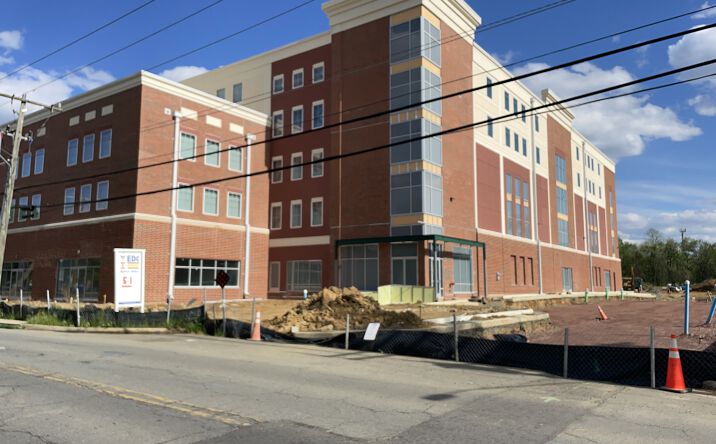 Pictures of Retail, Office, Special Purpose property located at 51 Fort Evans Rd NE, Leesburg, VA 20176 for lease - image #1