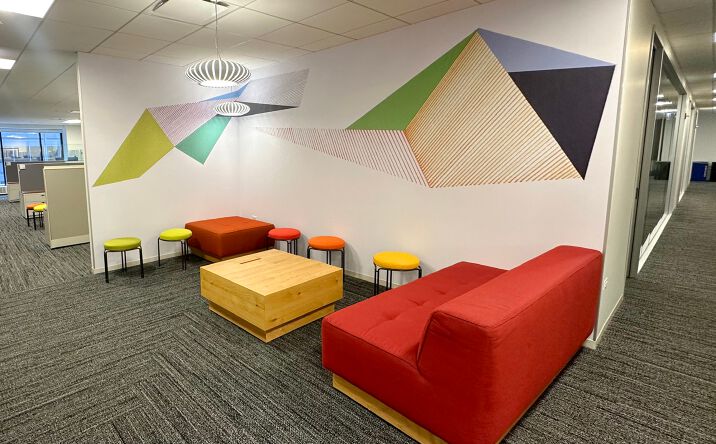 Pictures of Office property located at 150 S Wacker Dr, Chicago, IL 60606 for lease - image #1