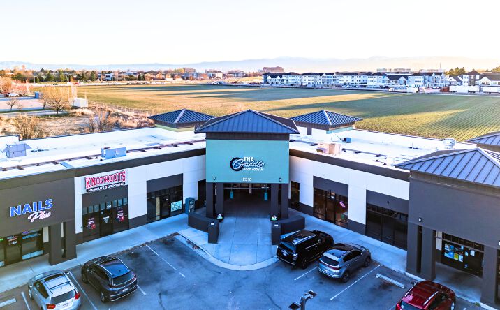 Pictures of Retail, Restaurant property located at 2310 E Overland Rd, Meridian, ID 83642 for lease - image #1