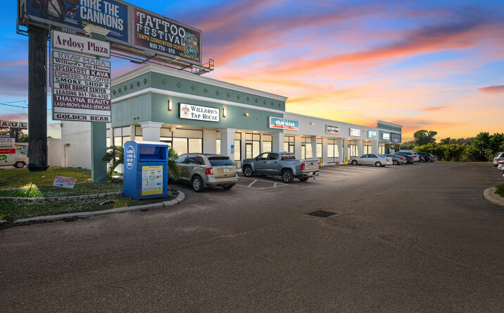 Pictures of Retail, Office property located at 12500 Starkey Rd, Largo, FL 33773 for lease - image #1