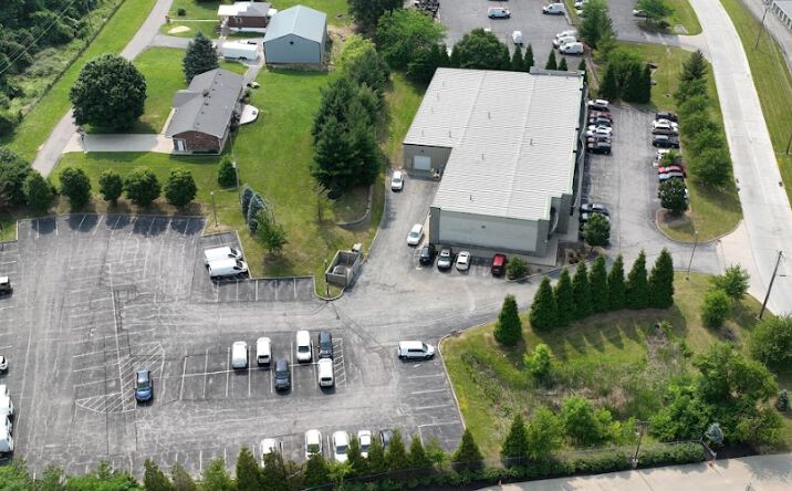 Pictures of Office, Industrial property located at 350 Aristocrat Dr, Florence, KY 41042 for lease - image #1