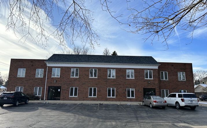 Pictures of Office property located at 906 Lacey Avenue, Lisle, IL 60532 for lease - image #1