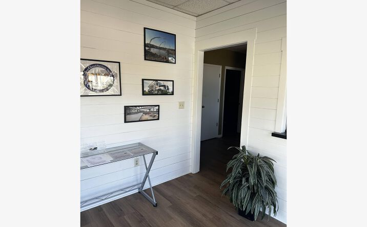 Pictures of Office property located at 3285 Associate Dr, North Charleston, SC 29418 for lease - image #1