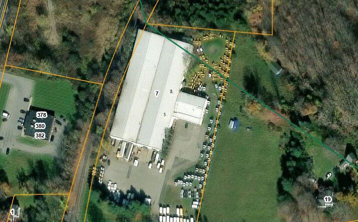 Pictures of Industrial property located at 7 Lake Station Rd, Warwick, NY 10990 for lease - image #1
