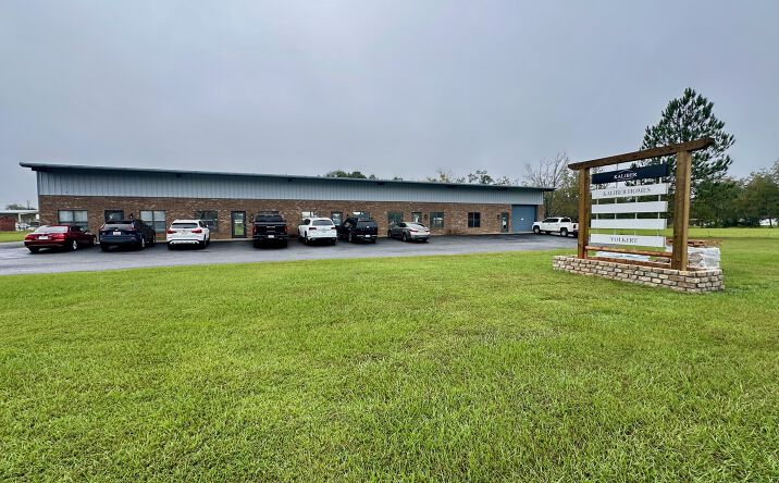 Pictures of Industrial property located at 8386 Jonesboro Rd, Daphne, AL 36526 for lease - image #1