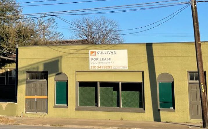 Pictures of Retail property located at 2020 Broadway, San Antonio, TX 78215 for lease - image #1