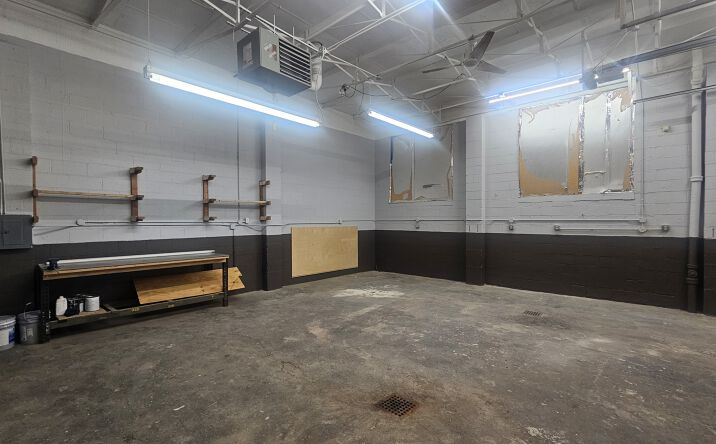 Pictures of Office, Industrial property located at 2145 Hatmaker St, Cincinnati, OH 45204 for lease - image #1