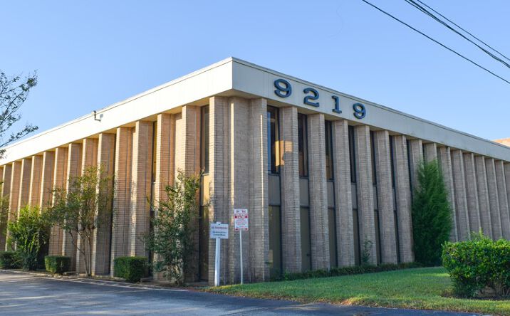 Pictures of Office property located at 9219 Katy Fwy, Houston, TX 77024 for lease - image #1