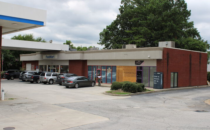 Pictures of Retail property located at 7115 Mt Zion Blvd, Jonesboro, GA 30236 for lease - image #1