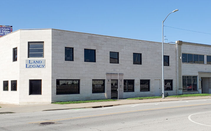 Pictures of Office property located at 816-822 E 6th St, Tulsa, OK 74120 for lease - image #1