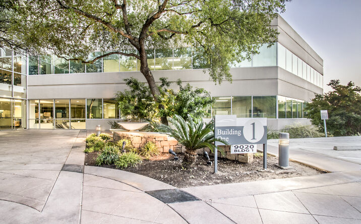 Pictures of Office property located at 9020 N Capital of Texas Hwy, Austin, TX 78759 for lease - image #1