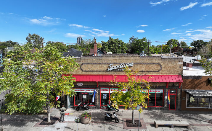 Pictures of Retail property located at 160 S Broadway, Denver, CO 80209 for lease - image #1
