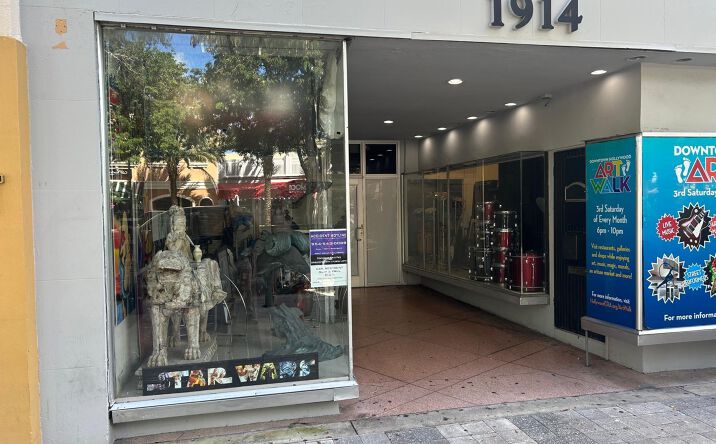 Pictures of Land property located at 1914 Hollywood Boulevard, Hollywood, FL 33020 for lease - image #1