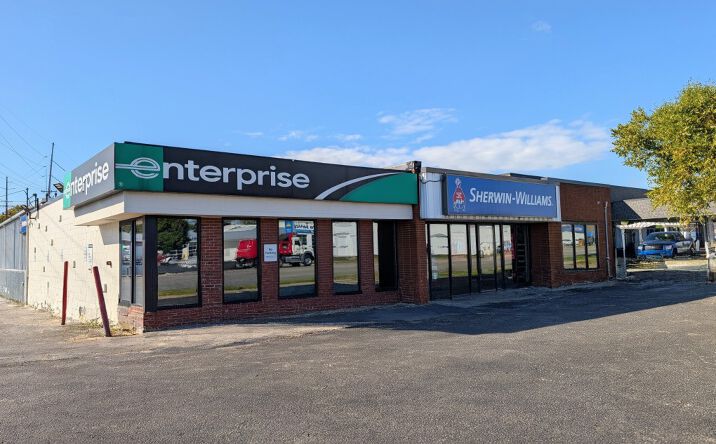 Pictures of Retail property located at 333 W Dickman Rd, Battle Creek, MI 49037 for lease - image #1