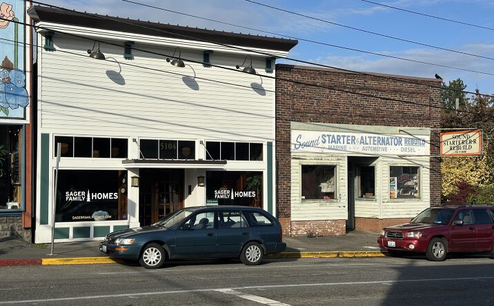Pictures of Retail, Office property located at 5104 N Pearl St, Tacoma, WA 98407 for lease - image #1