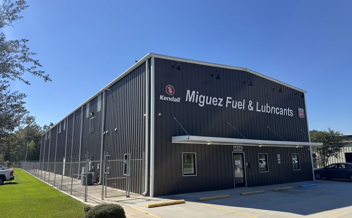 Pictures of Office, Industrial property located at 8856 S Choctaw Dr, Baton Rouge, LA 70815 for lease - image #1