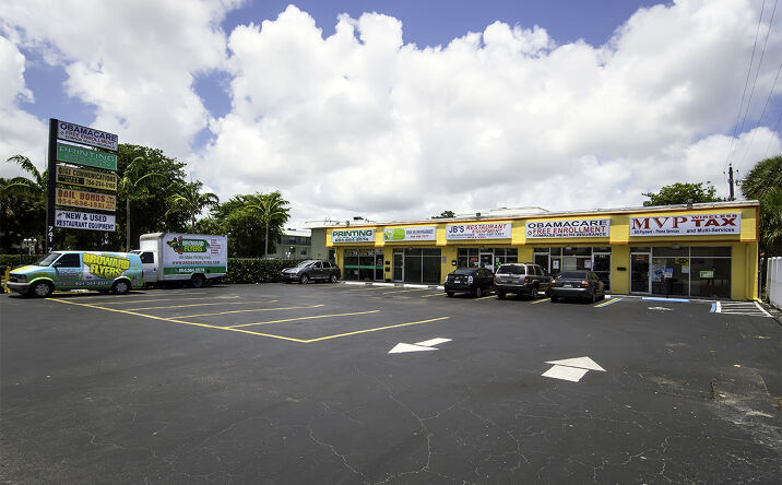 Pictures of Retail, Office property located at 741 W Oakland Park Blvd, Oakland Park, FL 33311 for lease - image #1