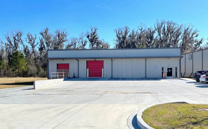 Pictures of Industrial property located at 36 W Chatham Ct, Garden City, GA 31408 for lease - image #1