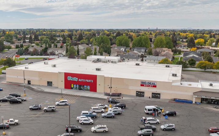 Pictures of Retail property located at 400 S Woodruff Ave, Idaho Falls, ID 83401 for lease - image #1