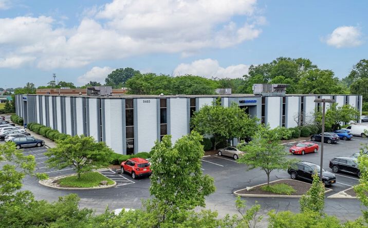 Pictures of Office property located at 9403 Kenwood Rd, Blue Ash, OH 45242 for lease - image #1