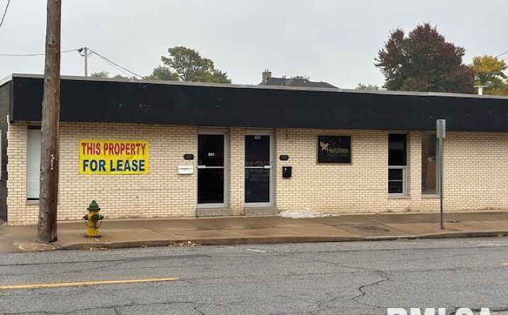Pictures of Industrial, Office, Retail property located at 523 S 8TH Street, Quincy, IL 62301 for lease - image #1