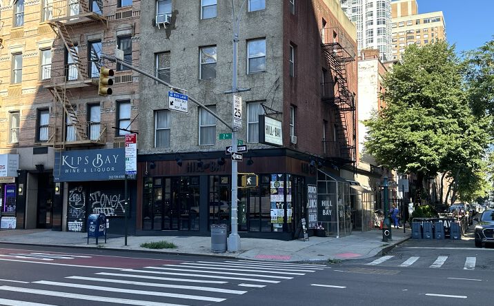 Pictures of Restaurant property located at 581 2nd Ave, New York, NY 10016 for lease - image #1