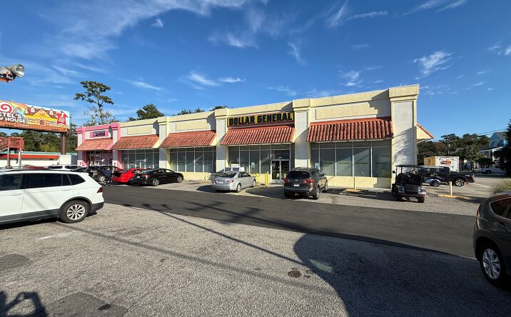 Pictures of Retail property located at 1513 US-17 BUS, Surfside Beach, SC 29575 for lease - image #1