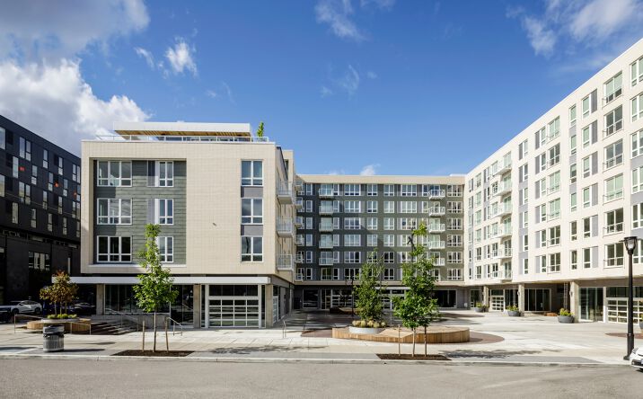Pictures of Retail, Office, Restaurant property located at 2070 Northwest Quimby Street, Portland, OR 97210 for lease - image #1