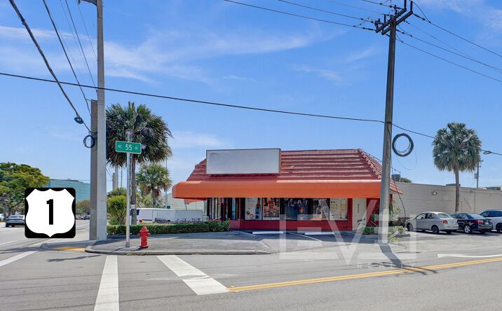 Pictures of Retail property located at 5479 N Federal Hwy, Fort Lauderdale, FL 33308 for lease - image #1