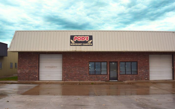 Pictures of Retail, Office, Industrial property located at 3009 Four Wheel Dr, Lawrence, KS 66047 for lease - image #1