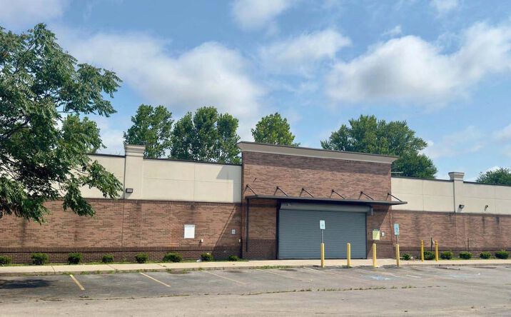 Pictures of Retail property located at 324 W Bancroft St, Toledo, OH 43620 for lease - image #1
