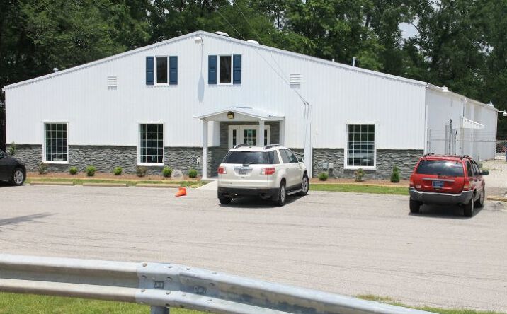 Pictures of Industrial property located at 2121 W Mill Rd, Evansville, IN 47720 for lease - image #1