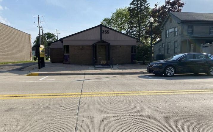 Pictures of Office property located at 355 Main Street, Belleville, MI 48111 for lease - image #1