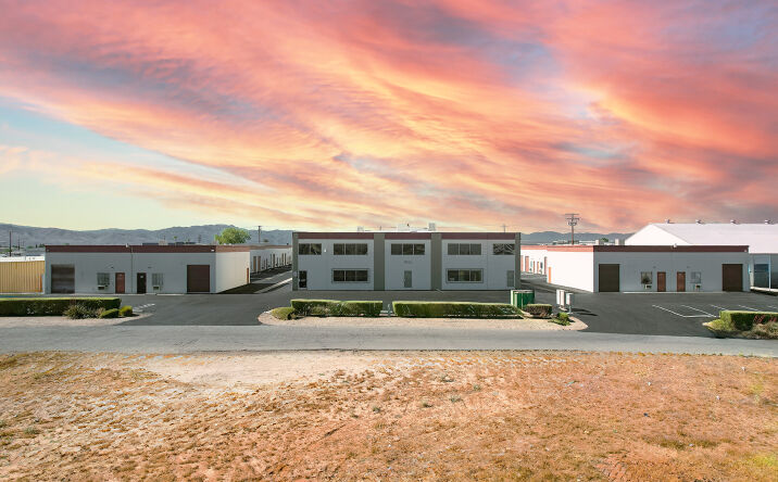 Pictures of Industrial property located at 17525 Alder St, Hesperia, CA 92345 for lease - image #1