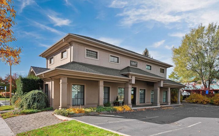 Pictures of Office property located at 125 NW Wall St, Bend, OR 97703 for lease - image #1