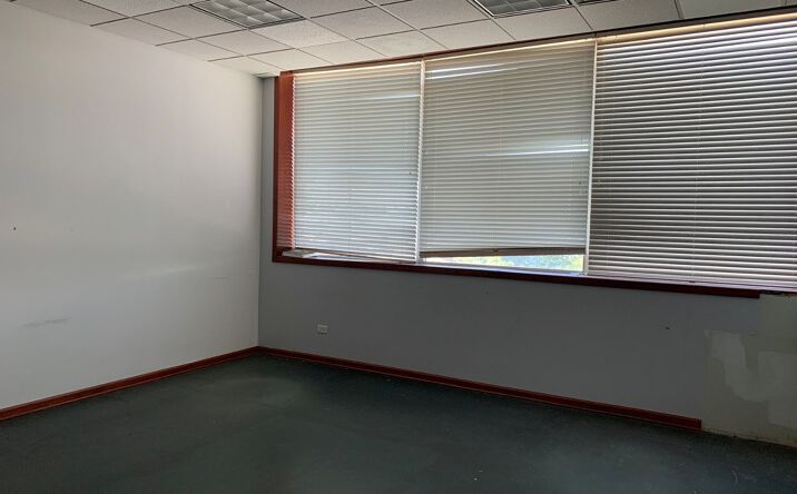 Pictures of Office property located at 455 N Campbell Avenue, Chicago, IL 60612 for lease - image #1