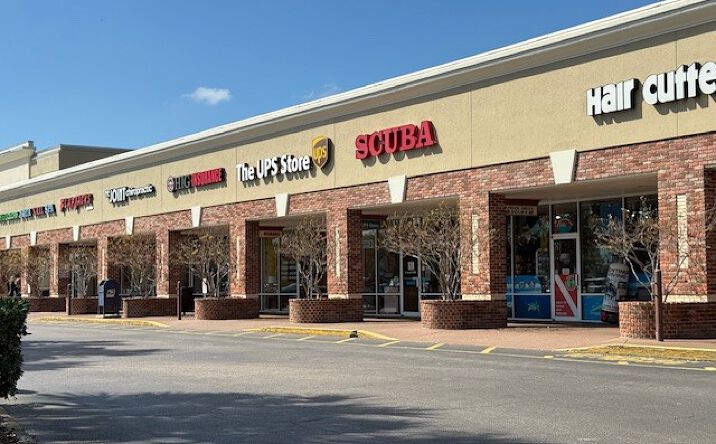 Pictures of Retail, Office, Restaurant property located at 1646 Taylor Road 306, Port Orange, FL 32128 for lease - image #1