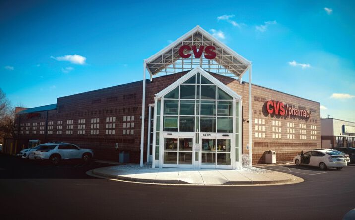 Pictures of Retail property located at 6109 Bardstown Rd, Louisville, KY 40291 for lease - image #1
