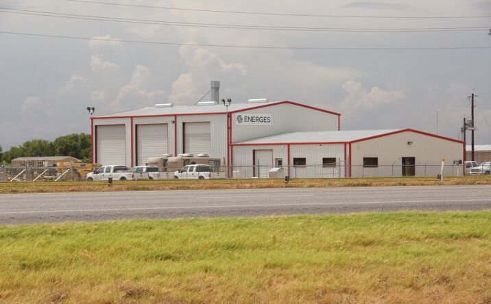 Pictures of Industrial property located at 11895 I-10, Marion, TX 78124 for lease - image #1