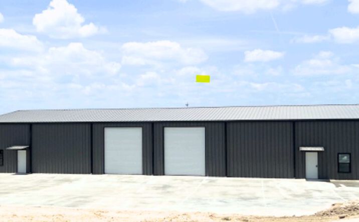 Pictures of Industrial property located at 117 Bennett Hills Dr, Weatherford, TX 76088 for lease - image #1